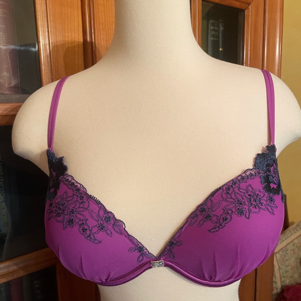 Victoria secret bra